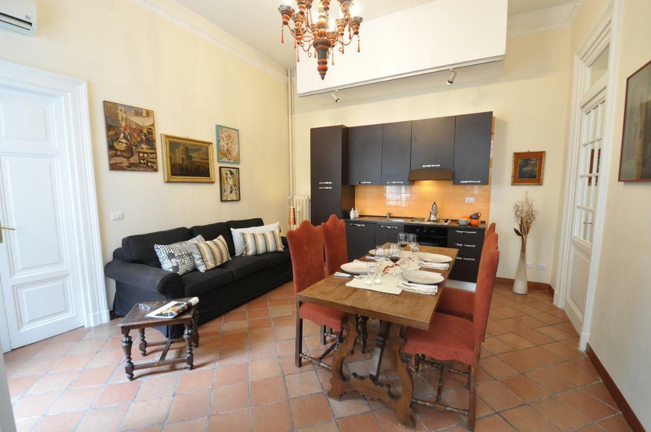 Casa Visconti Apartment โรม ภายนอก รูปภาพ